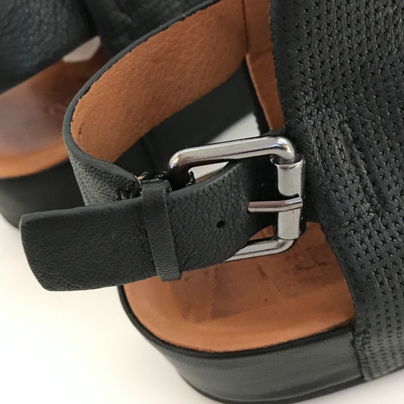 GENTLE SOULS Rocker 3 Leather Sandals Peep Toe Slingback Black Women’s Size 6 - Picture 10 of 16